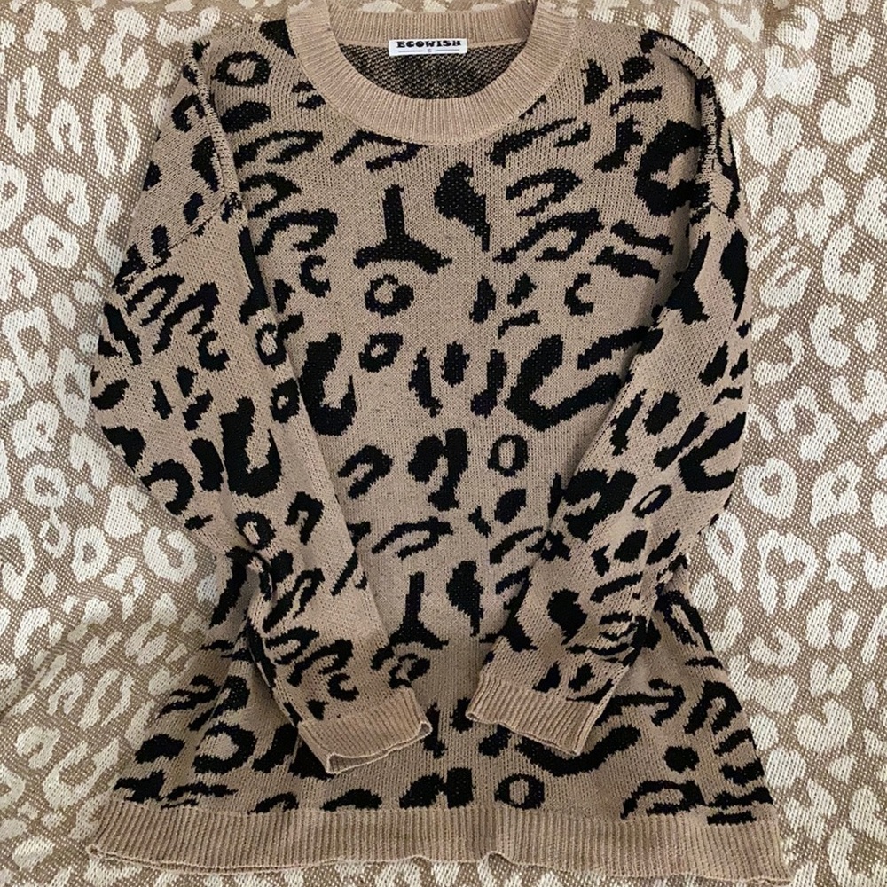 COPY - Leopard sweater